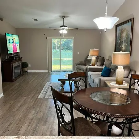 Apartamento Quiet Snowbird Retreat Comfy Affordable